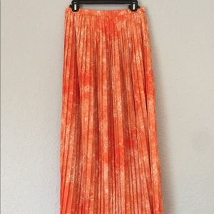 Michael Kors pleated festival skirt